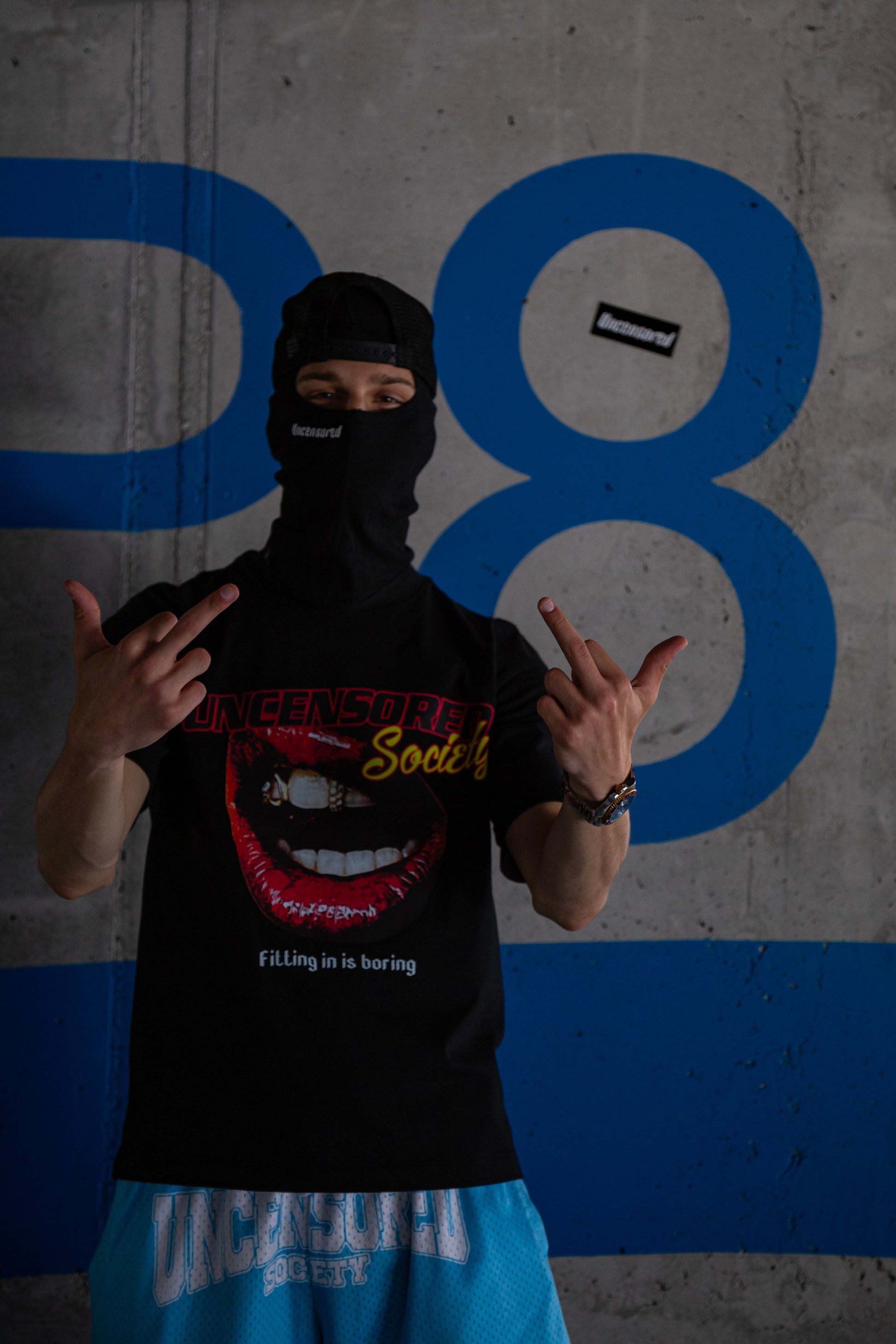 The Mouth Tee black