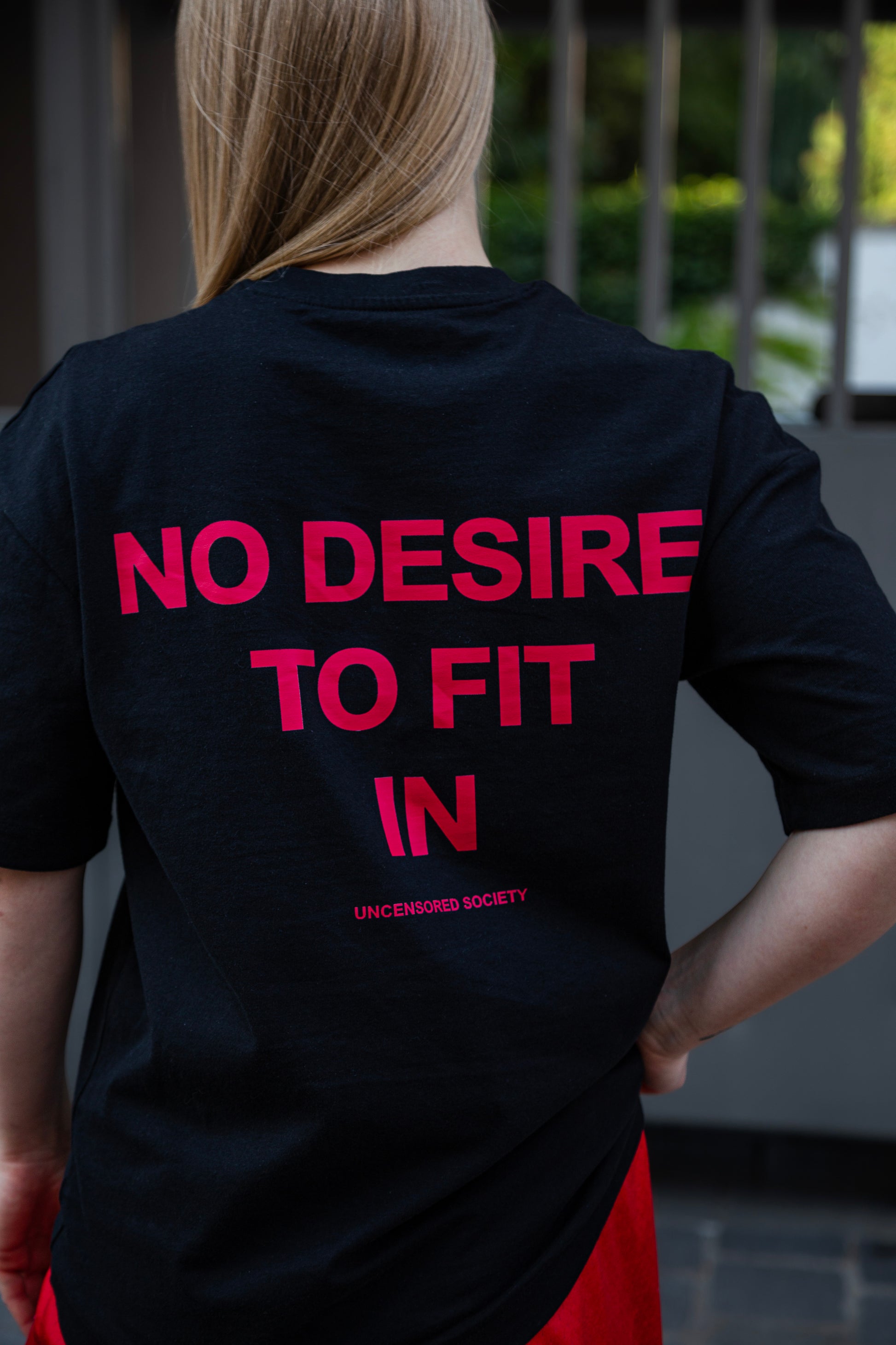 The Mouth Tee black